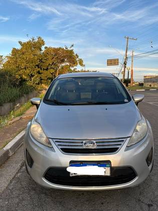 FORD FIESTA 1.6 SE SEDAN 16V FLEX 4P MANUAL FORD FIESTA 1.6 SE SEDAN 16V FLEX 4P MANUAL